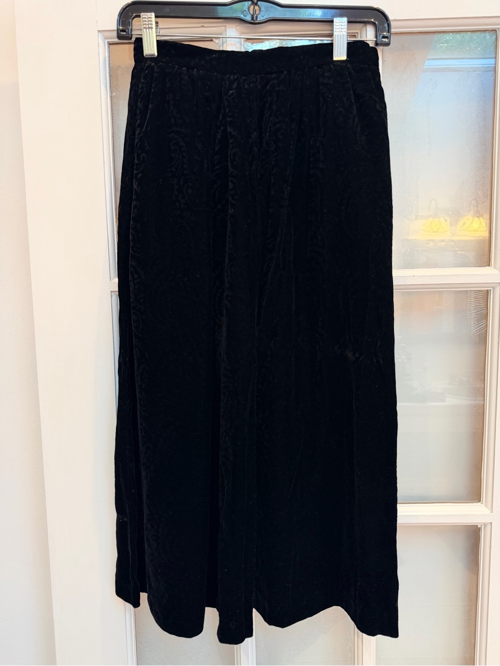 Vintage Neiman Marcus 90’s Black Velvet Midi Skirt Whimsigoth Chic Size XS